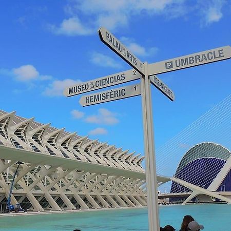 Valencia Las Artes Y Ciencias + Garaje + Netflix Eksteriør bilde
