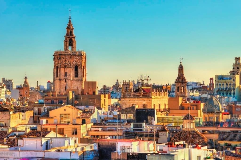 Valencia Las Artes Y Ciencias + Garaje + Netflix Eksteriør bilde